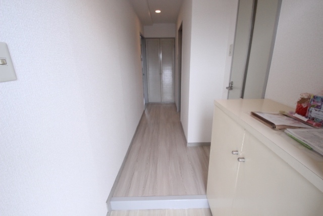 リバーサイド西口