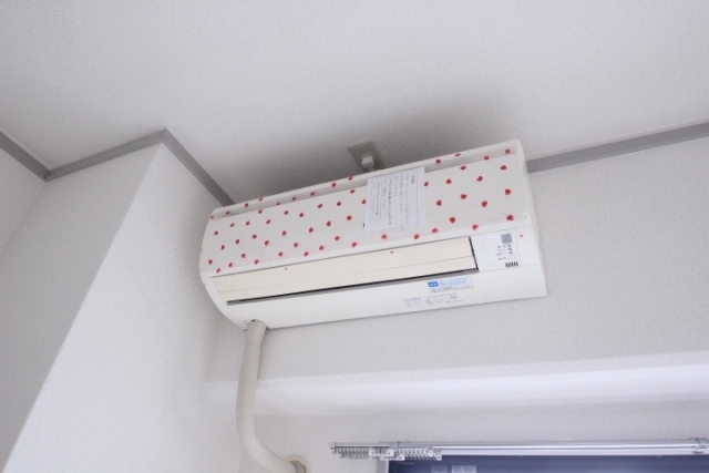 リバーサイド西口