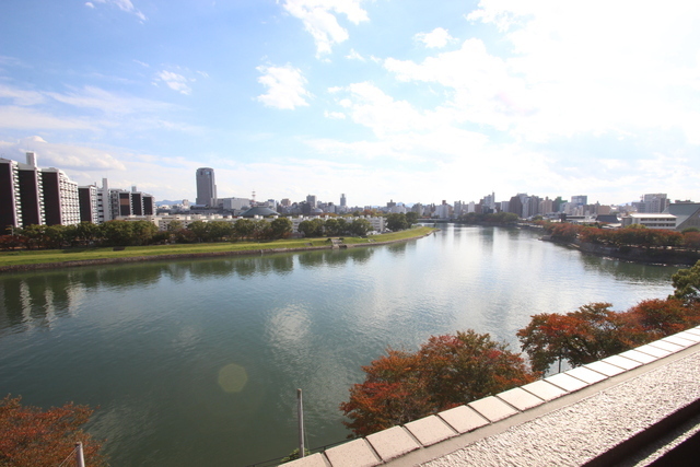リバーメゾン横川