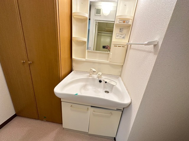 ルネス・スターツ