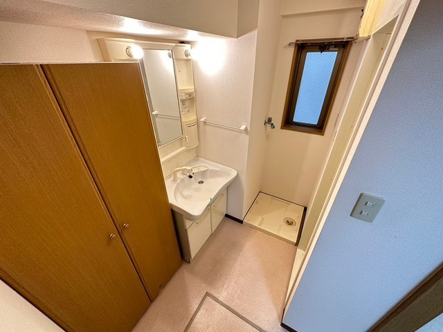 ルネス・スターツ