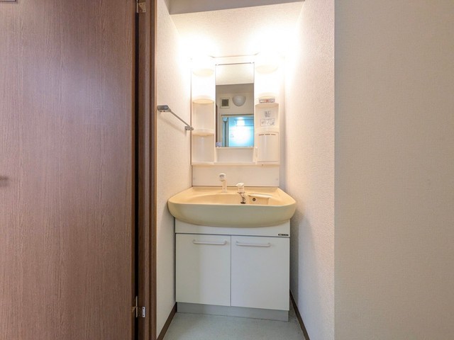 ルネス・スターツ