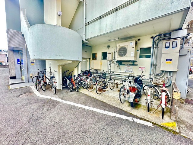 レジデンスウエキ