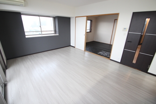 レジデンス大町西館