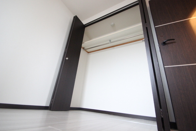 レジデンス大町西館