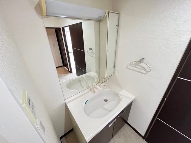 レジデンス大町西館