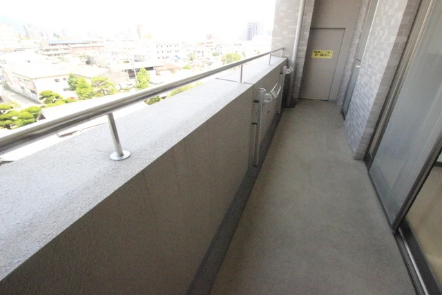 レジデンス大町西館