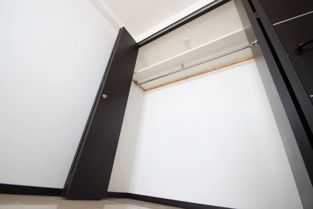 レジデンス大町西館