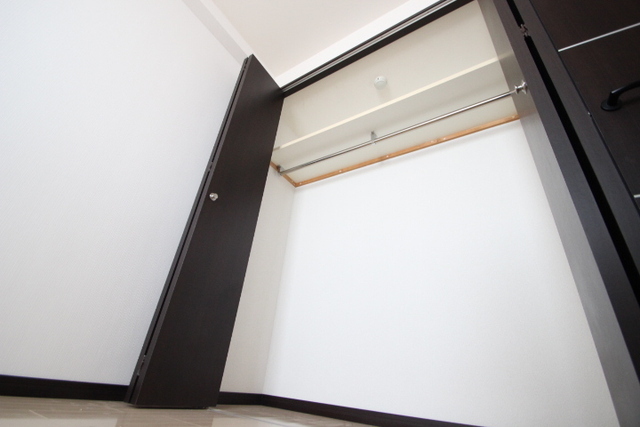 レジデンス大町西館