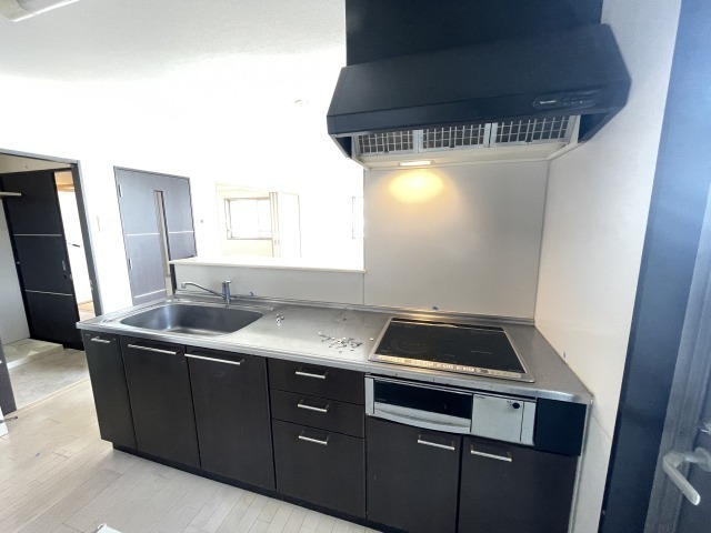 レジデンス大町西館