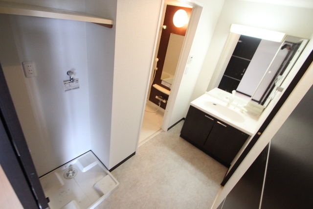 レジデンス大町西館