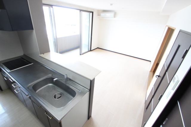 レジデンス大町西館