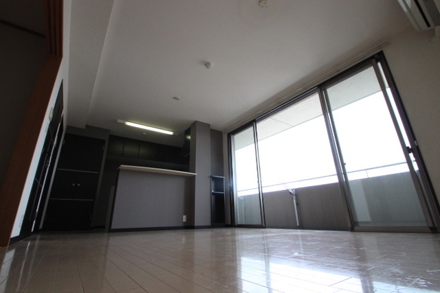 レジデンス大町西館