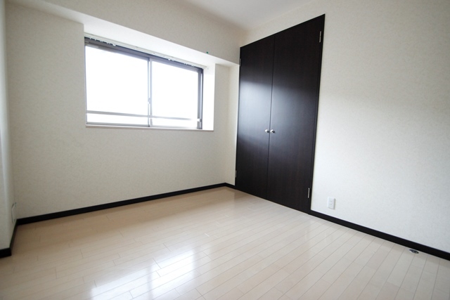 レジデンス大町西館