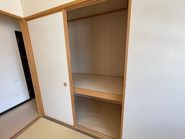 レジデンス大町西館