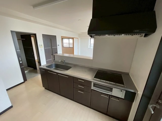 レジデンス大町西館