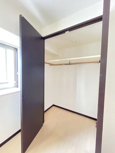 レジデンス大町西館