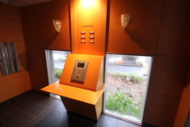 レジデンス大町東館