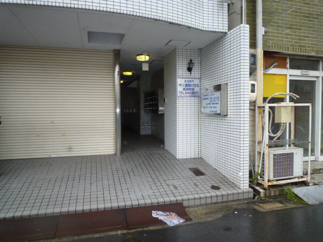 ロッシーハウス