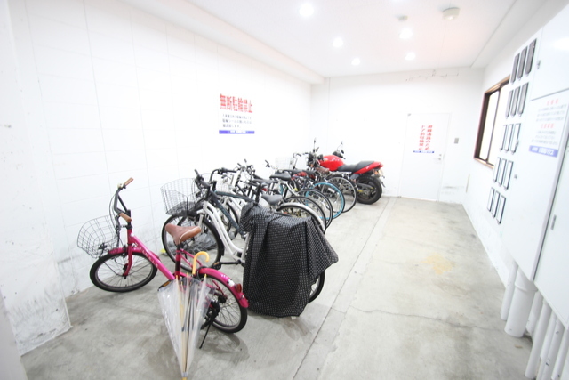 ロッシーハウス