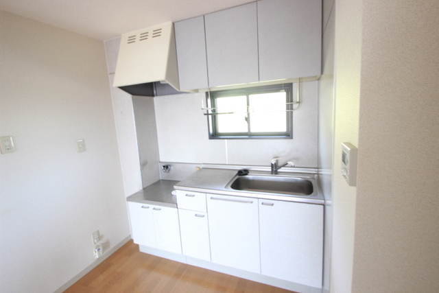 ロジュマンHigashi壱番館