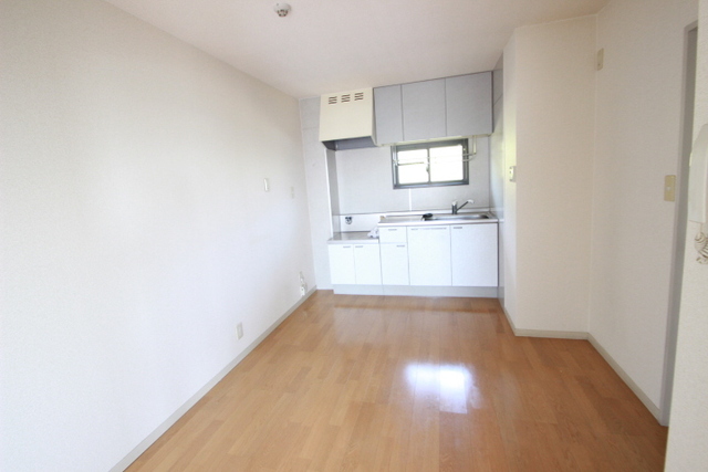 ロジュマンHigashi壱番館