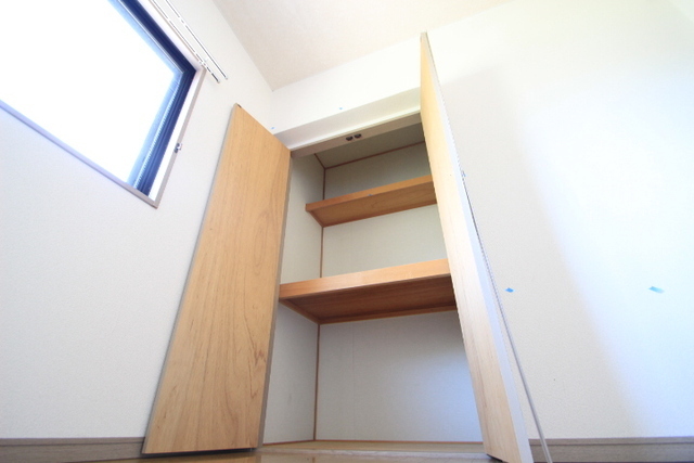 ワールドハイツ