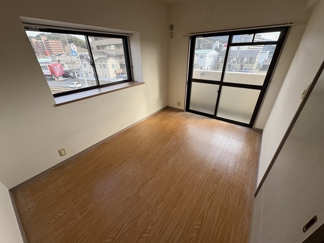 ワールドハイツ