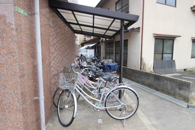 ワールドハイツ