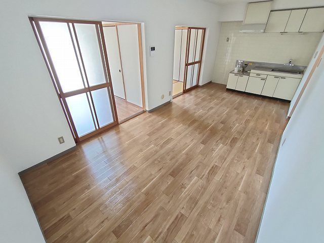 吉岡マンション