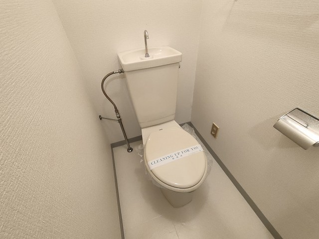 吉岡マンション