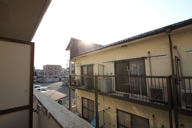 メゾンジュネス