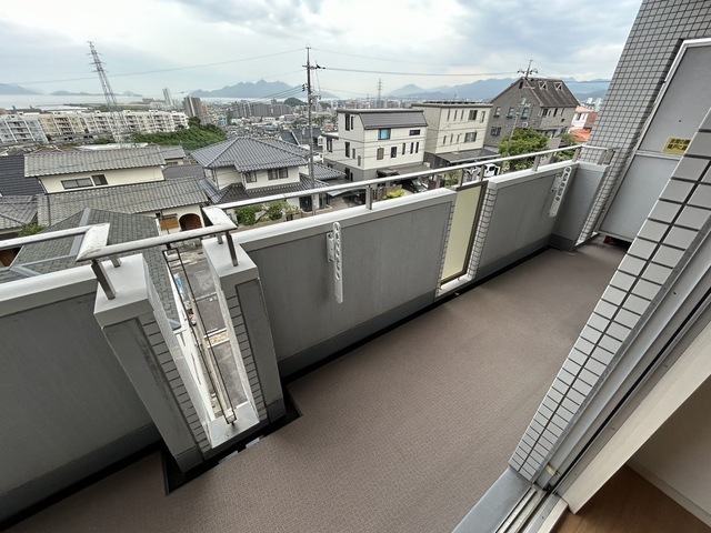 ウイングマンション