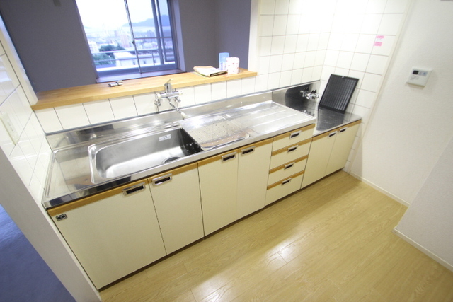 ウイングマンション