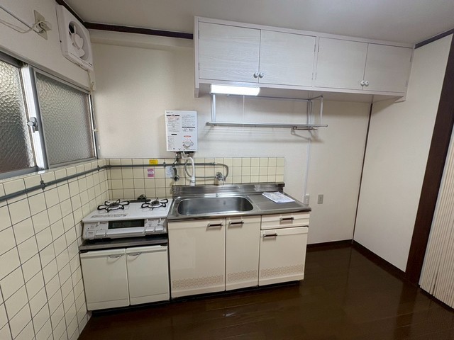 土手ビル(猫屋町)