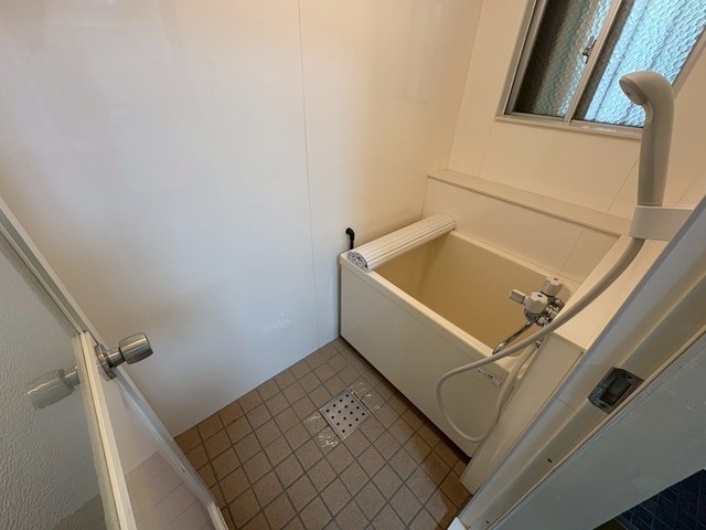 土手ビル(猫屋町)