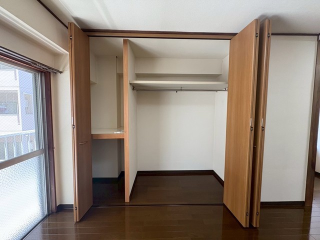 土手ビル(猫屋町)