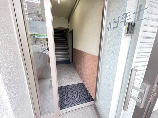 土手ビル(猫屋町)