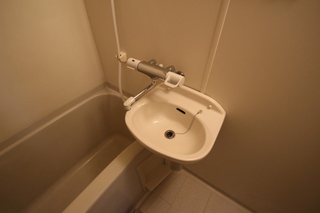 サンスペアリアビル