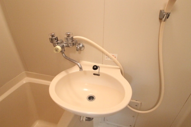 ファミール牛田