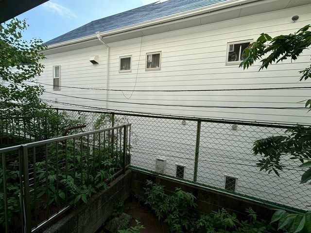 ファミール牛田