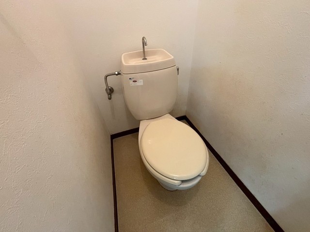 ファミール牛田