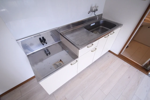 ファミール牛田