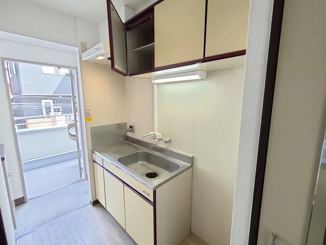 ファミール牛田