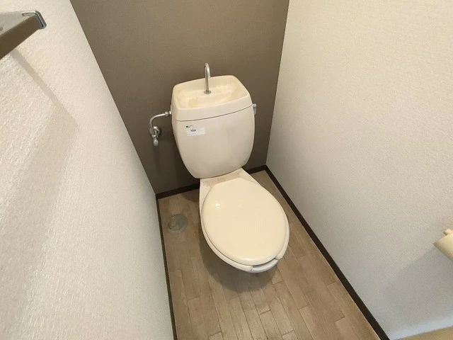 ファミール牛田