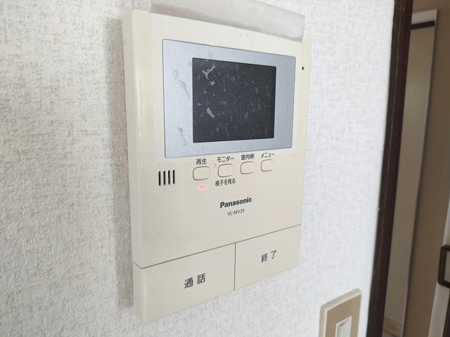 ファミール牛田