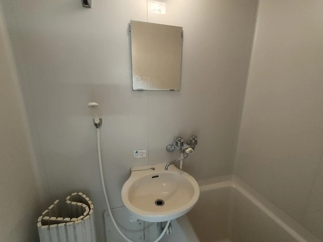 ファミール牛田