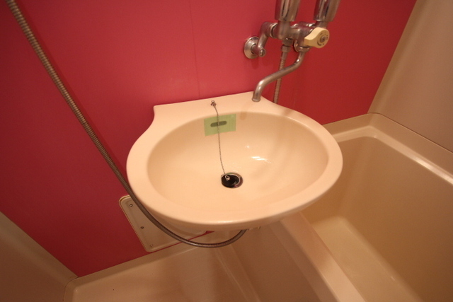 ファミール牛田