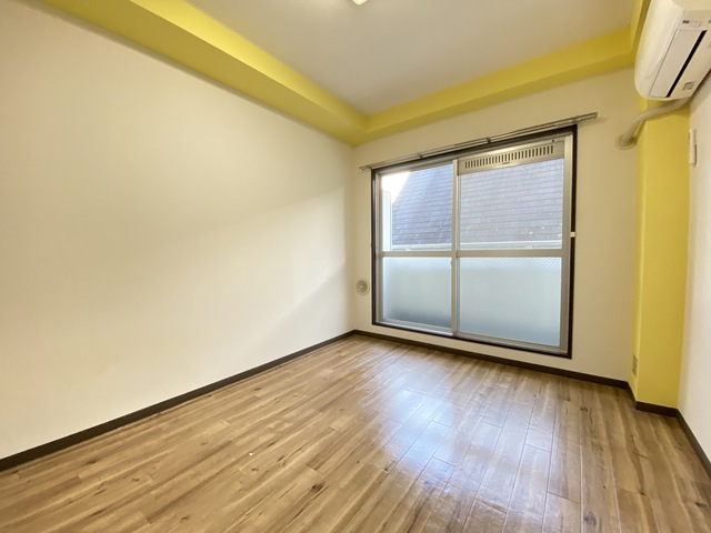 ファミール牛田