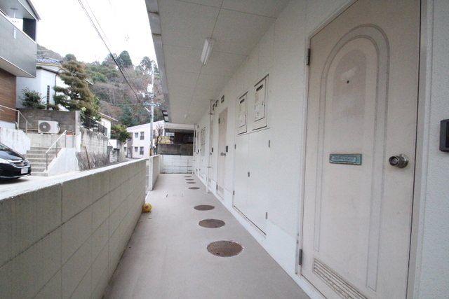 ファミール牛田